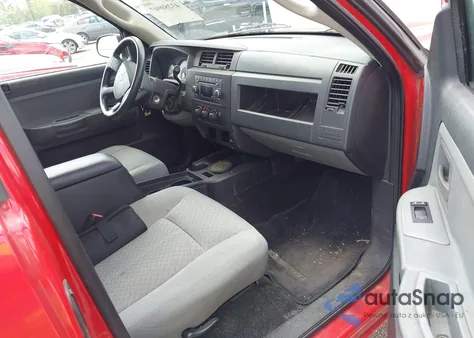 2008 Dodge Dakota Sxt/Bighorn/Lonestar from USA, damaged, VIN 1D7HE32K88S539556